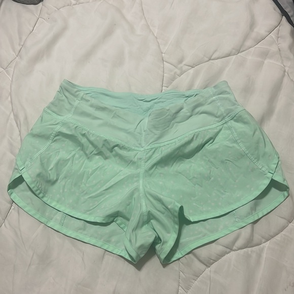 Lululemon Running shorts - Picture 4 of 7